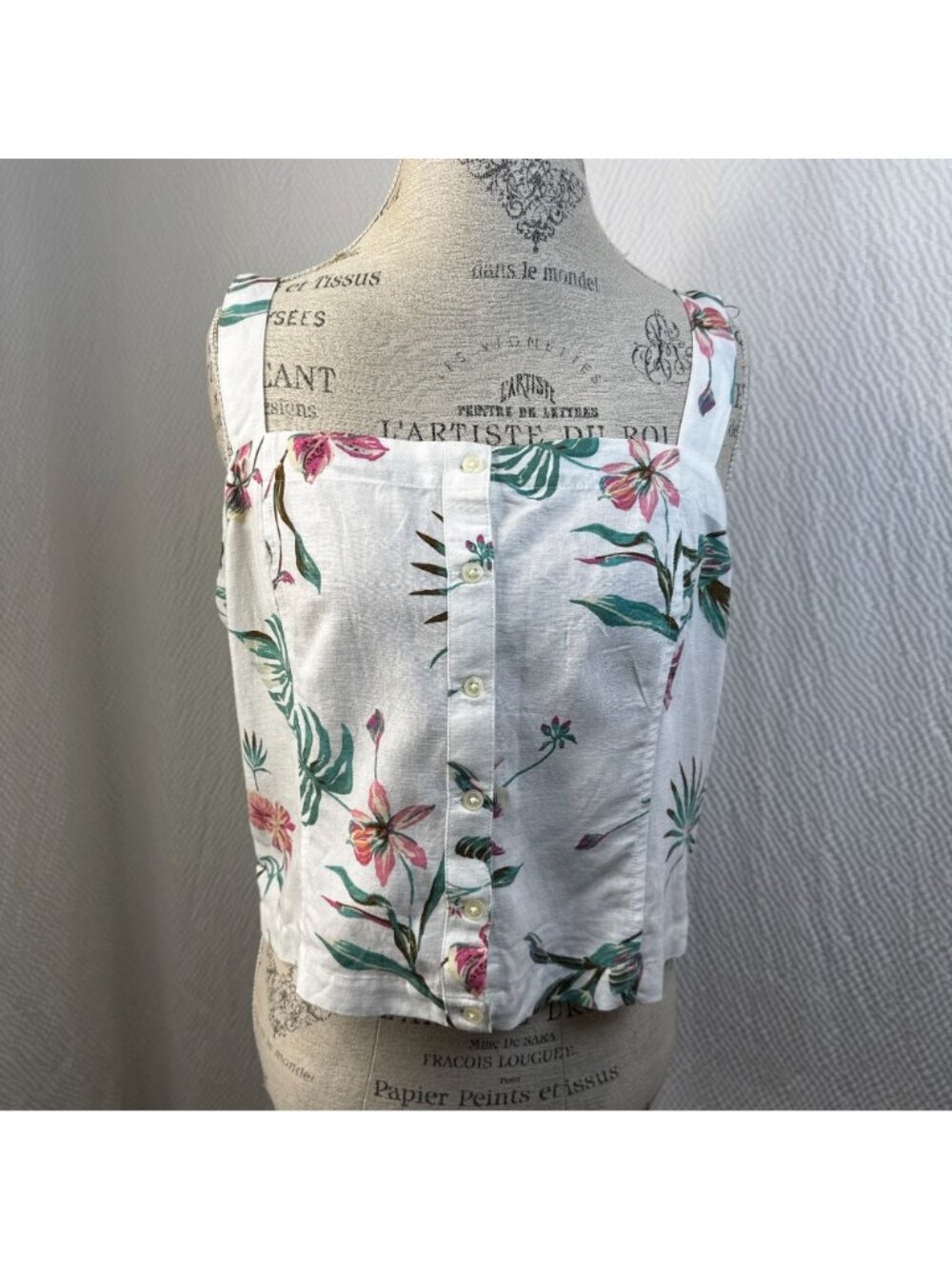 Levis Womens Floral Button-Front Tank Top Smocked Back Levi's Linen Lottie Top - Picture 2 of 7